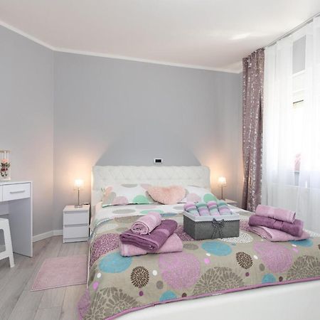 Apartment Odore Di Mare With Beautiful Garden كرك المظهر الخارجي الصورة